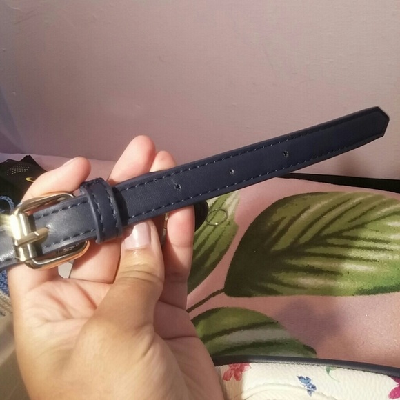 Italian brand small handbag - Picture 7 of 7